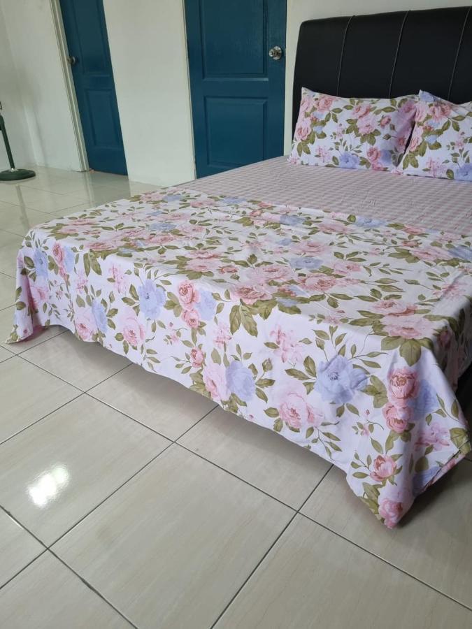 Private Pool Ssue Klebang Ipoh Homestay With High Speed Wifi Chemor Buitenkant foto