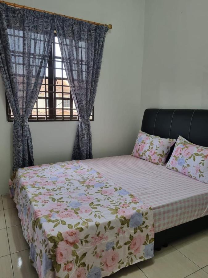 Private Pool Ssue Klebang Ipoh Homestay With High Speed Wifi Chemor Buitenkant foto