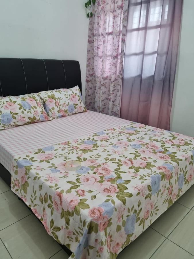 Private Pool Ssue Klebang Ipoh Homestay With High Speed Wifi Chemor Buitenkant foto