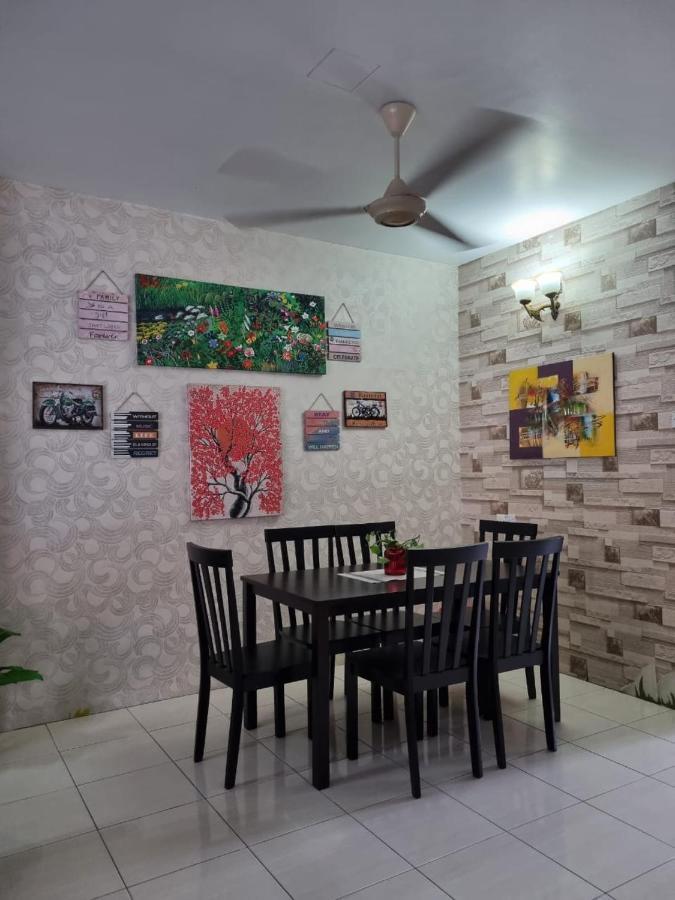 Private Pool Ssue Klebang Ipoh Homestay With High Speed Wifi Chemor Buitenkant foto